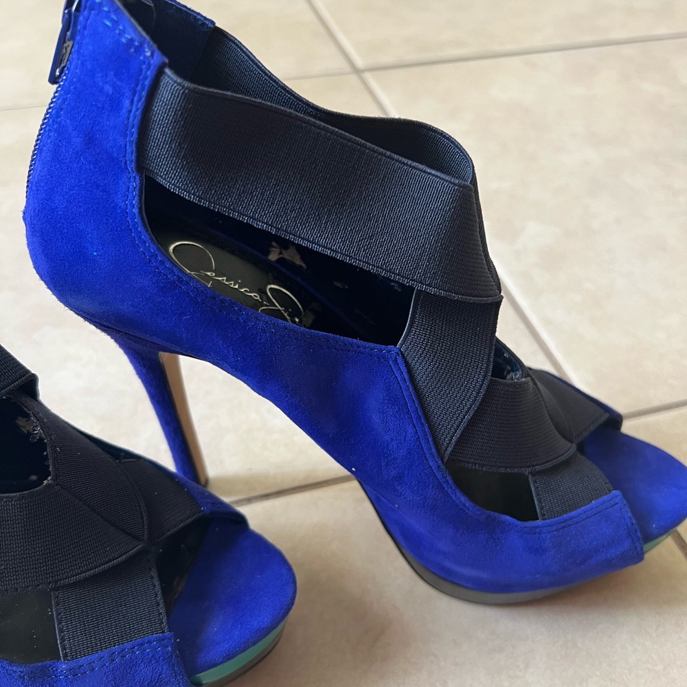 Jessica Simpson Heels - Picture 7 of 12